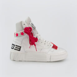 X Travis "Cactus Jack"